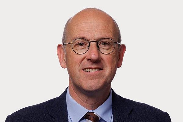 Llyr Gruffydd 2