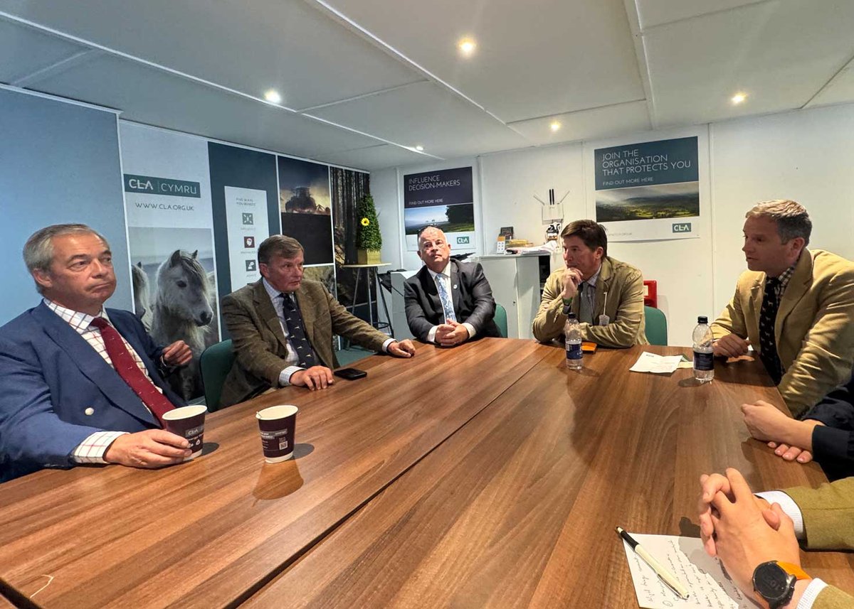 Nigel Farage and CLA Cymru - Photo Credit J Pearce 2025
