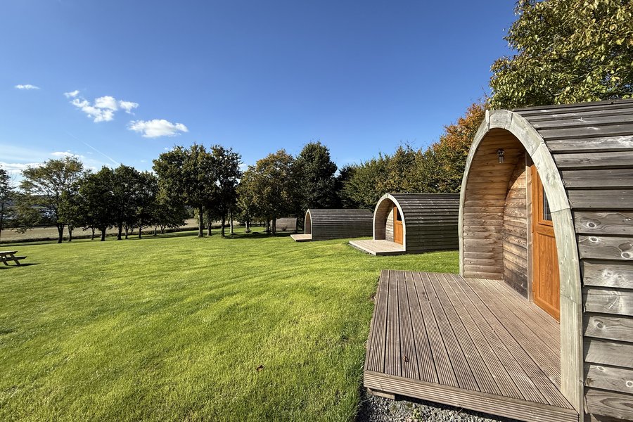holiday huts 2